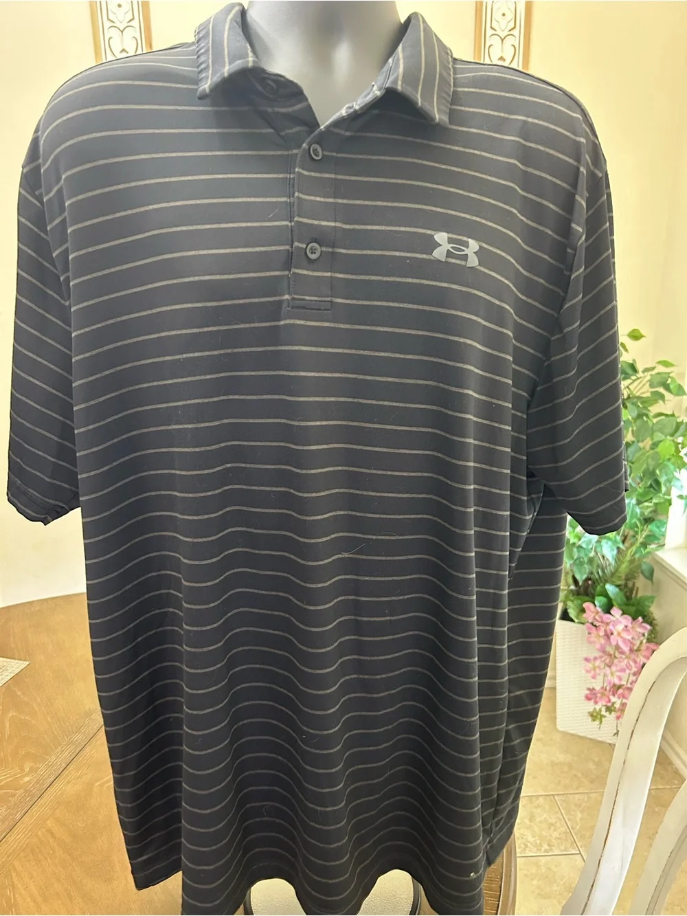 Under Armour The Playoff Polo Men’s Black Gray Striped HeatGear Golf Shirt